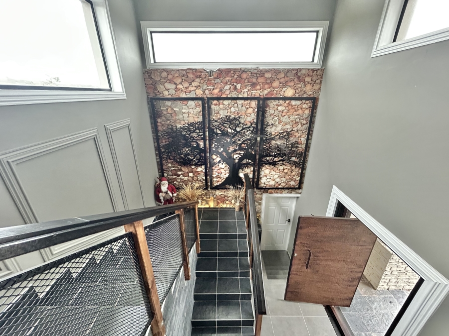 3 Bedroom Property for Sale in Wavecrest Eastern Cape